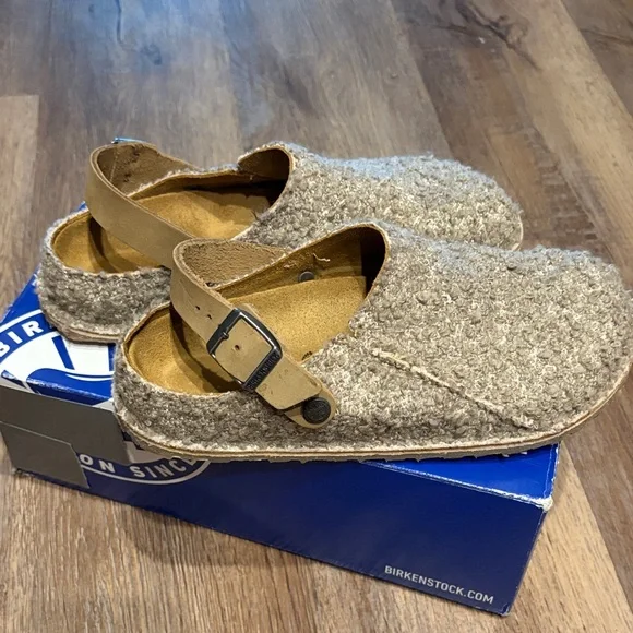 Birkenstock Gray Taupe Wool Clogs with Tan Strap - Picture 2 of 6